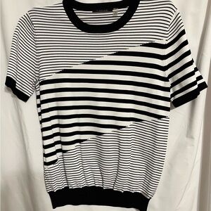 Black and white short sleeve sweater by T Tahari size medium